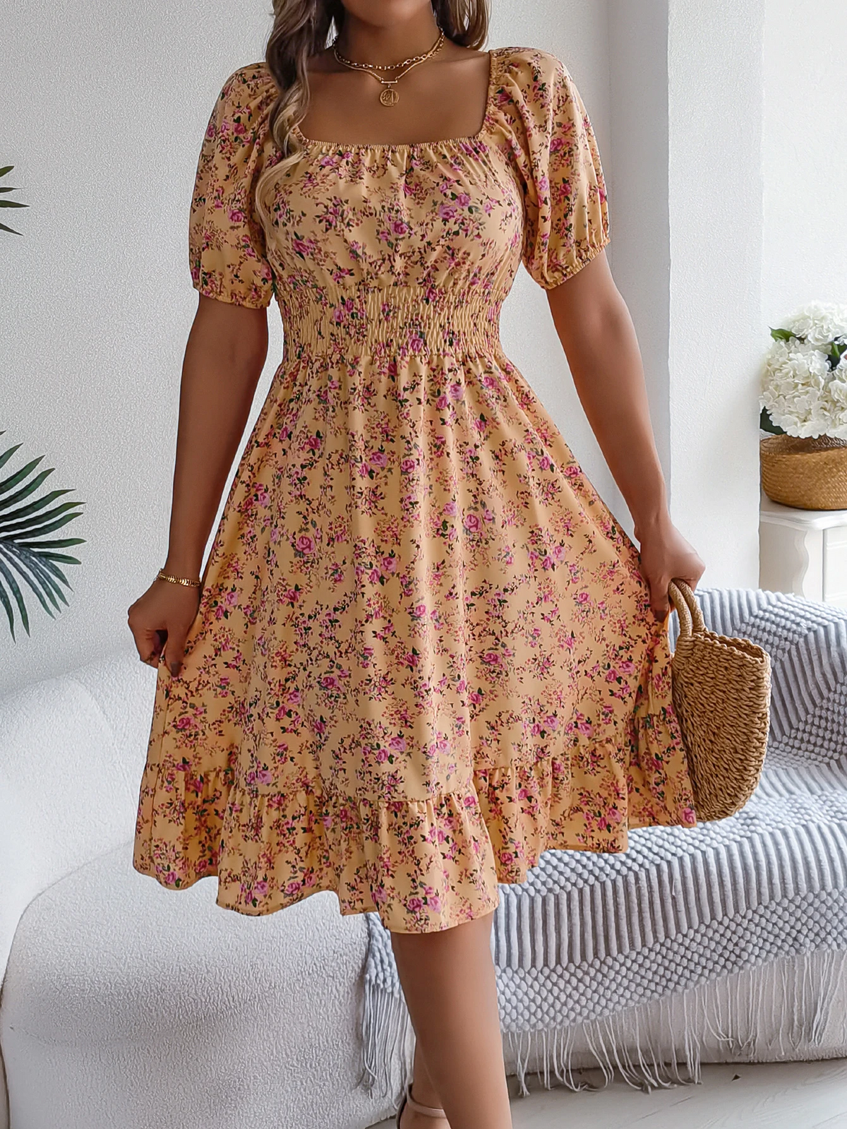Floral Ruffled Square Neck Dress – Elegant Short Sleeve Summer Dress for Feminine Charm & Seasonal Sophistication