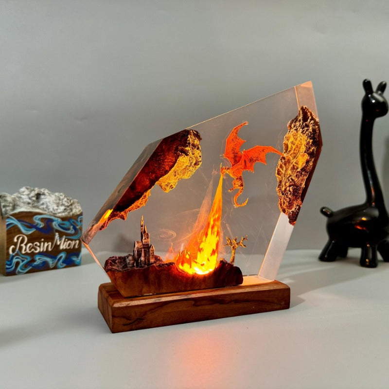 Fire-Breathing Dragon Resin Lamp – Creative Fantasy Lighting Decor for Halloween Gifts and Home Display